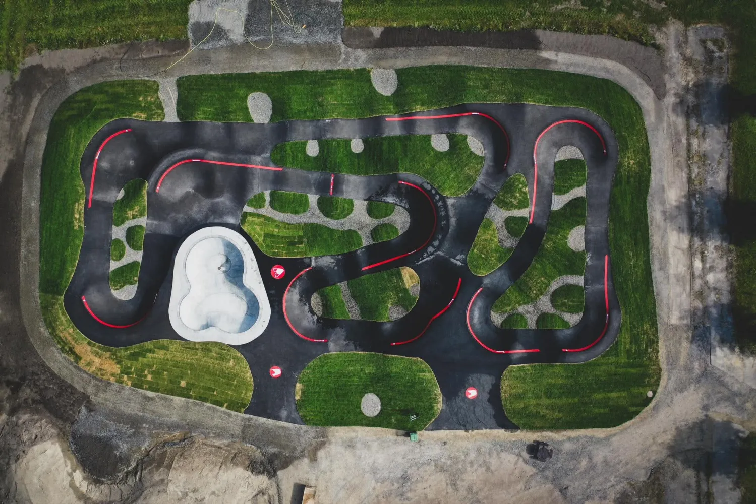 pumptrack sedd ovanifrån